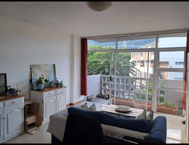 2 BEDROOM APARTMENT FOR SALE IN NEWLANDS